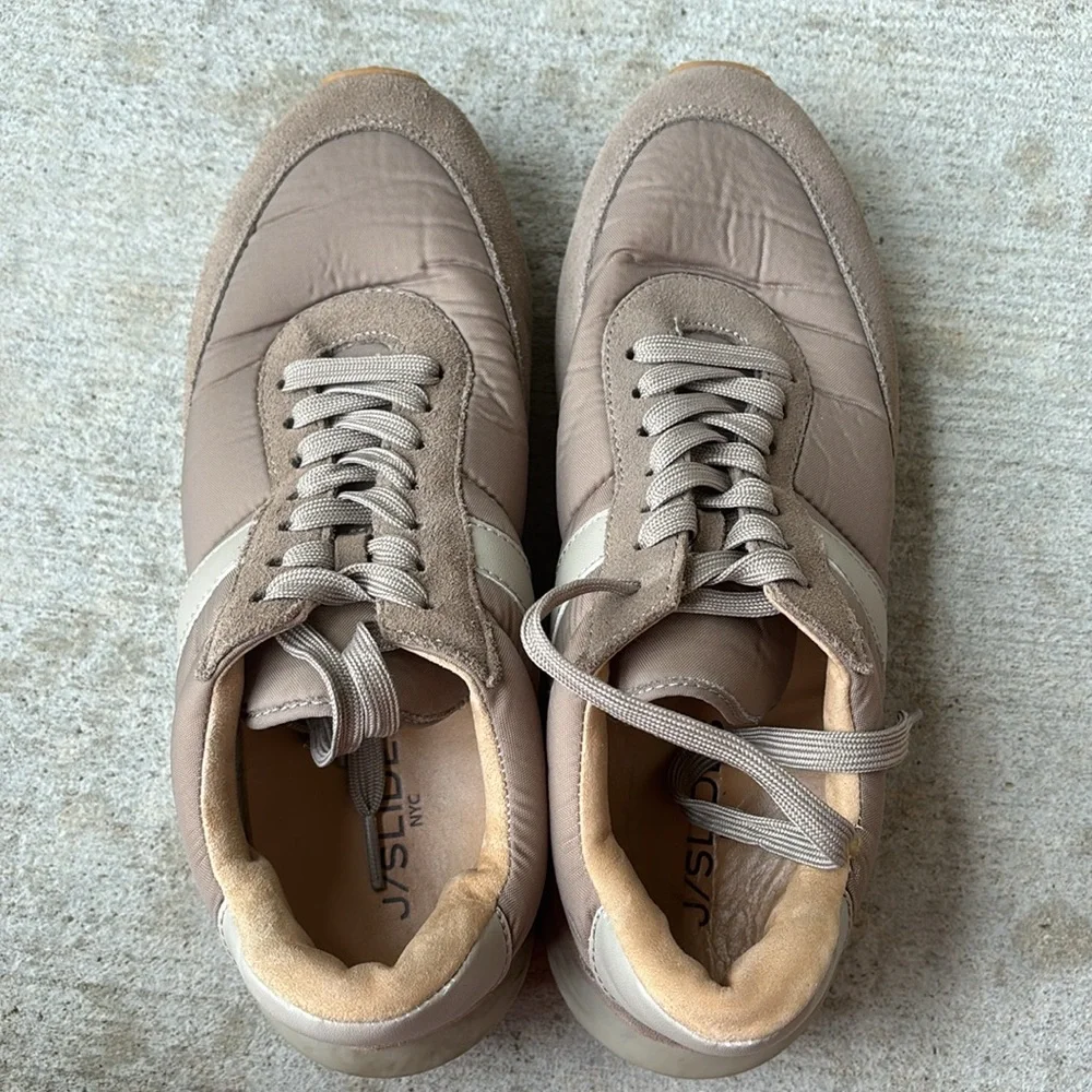 J Slides suede accents